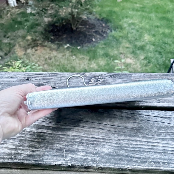 Vintage 1969’s Andè Silver Evening Bag/Hand Clutch with Snake Chain Strap - Picture 9 of 15